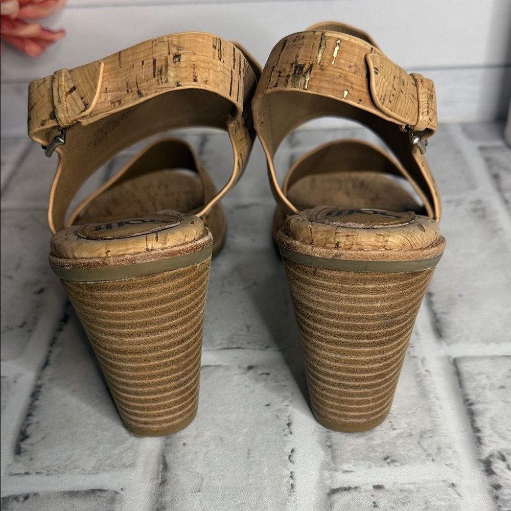 Sofft Tan Cork‎ Heeled Sandals - Picture 3 of 7